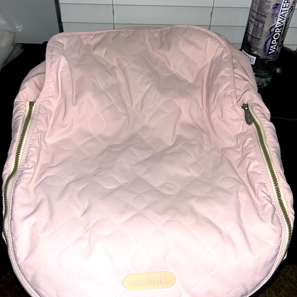 JJ‎ Cole Car Seat Cover - Pink Baby - Picture 1 of 8
